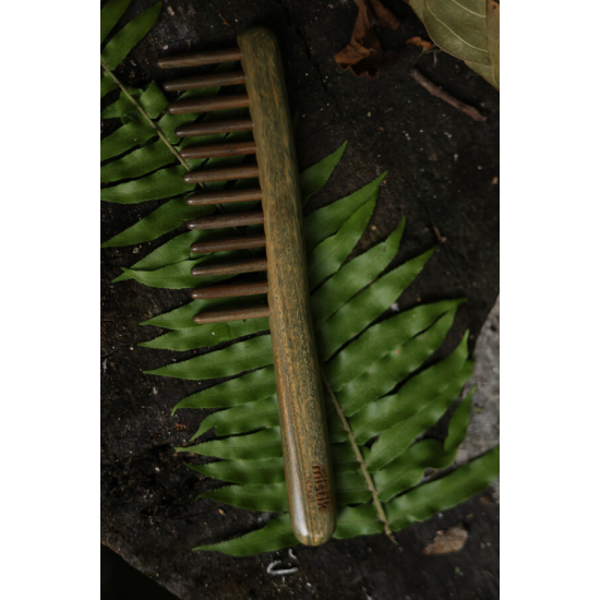 Mistik Sandal Ağacı 12 Dişli Ahşap Tarak – Doğal Meridyen Masajı & Saç Terapisi