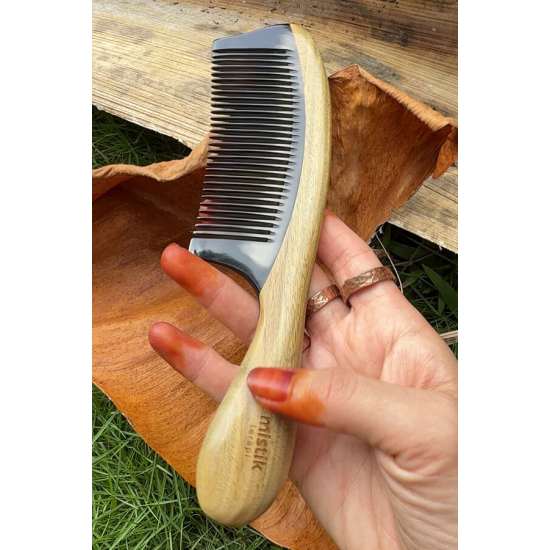 Pelesenk Saplı & Sığır Boynuz Dişli Ahşap Tarak